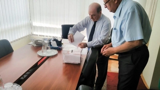 Голосування серед членів Поважної Ради продовжується