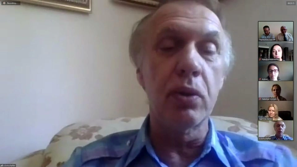 У режимі відеоконференції привітали лауреатів, які не мали змоги бути на урочистому нагородженні Медичним Оскаром 9-ого серпня